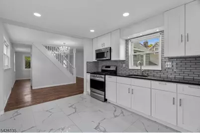 347 Livingston Rd, Linden, NJ 07036 - Photo 16