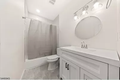 216 N Maple Ave, East Orange, NJ 07017 - Photo 12