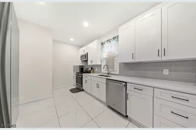 216 N Maple Ave, East Orange, NJ 07017 - Photo 4