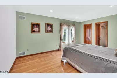 10 Loriann Rd, Warren Township, NJ 07059 - Photo 18