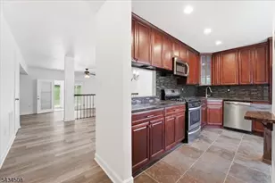 293 Gettysburg Way, Lincoln Park, NJ 07035 - Photo 10