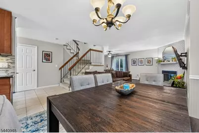 301 Saddle Ct, Raritan Township, NJ 08822 - Photo 10
