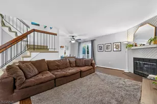 301 Saddle Ct, Raritan Township, NJ 08822 - Photo 12