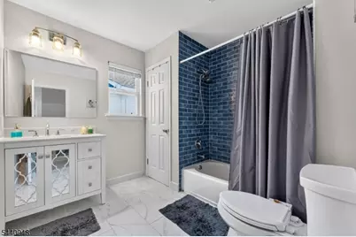 301 Saddle Ct, Raritan Township, NJ 08822 - Photo 28