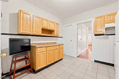 604 Forest St, Orange, NJ 07050 - Photo 14