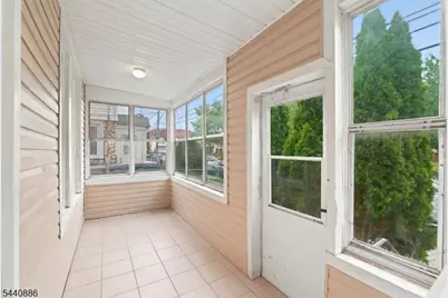 604 Forest St, Orange, NJ 07050 - Photo 22