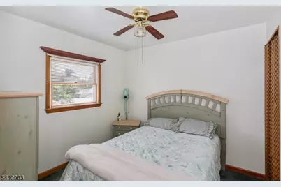 18 Jerome Dr, Clifton, NJ 07011 - Photo 10