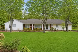 23 Jan River Dr, Upper Saddle River, NJ 07458 - Photo 1
