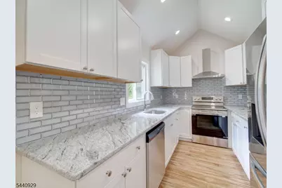 8 Britton Rd, Delaware Township, NJ 08559 - Photo 14