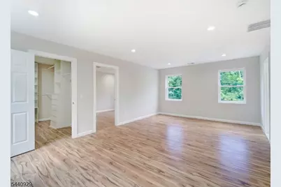 8 Britton Rd, Delaware Township, NJ 08559 - Photo 30