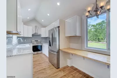 8 Britton Rd, Delaware Township, NJ 08559 - Photo 16