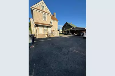 274 E 18th St, Paterson, NJ 07524 - Photo 12