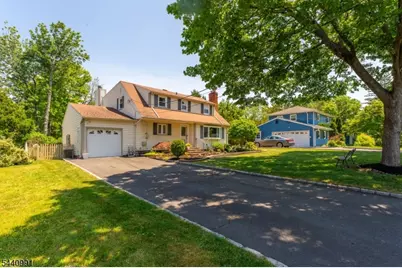 831 Odonnell Ave, Scotch Plains Township, NJ 07076 - Photo 4