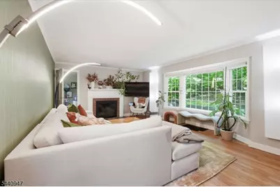112 Fairview Ave, West Orange Township, NJ 07052 - Photo 4