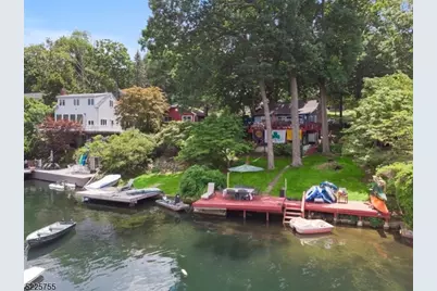 137 Lakeview Ave, Ringwood, NJ 07456 - Photo 26