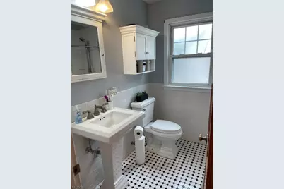26 Parkway, Bloomfield Twp., NJ 07003 - Photo 8