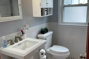 26 Pkwy, Bloomfield Twp., NJ 07003 - Photo 8
