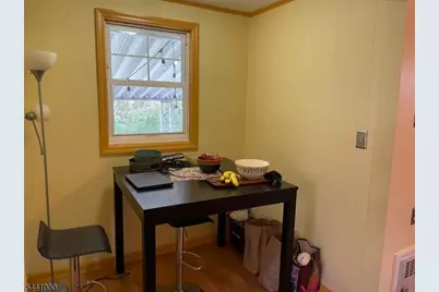26 Parkway, Bloomfield Twp., NJ 07003 - Photo 12