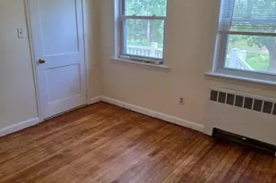 140 Hwy20231, Raritan Township, NJ 08551 - Photo 6
