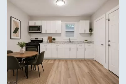81 Holmes St, Belleville, NJ 07109 - Photo 6
