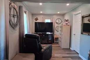 41 Evergreen Dr, Willingboro Twp., NJ 08046 - Photo 14