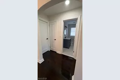 1019 W Henry St, Linden, NJ 07036 - Photo 6
