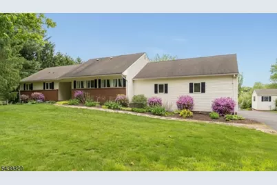 7 Sunshine Dr, Alexandria Township, NJ 08867 - Photo 1
