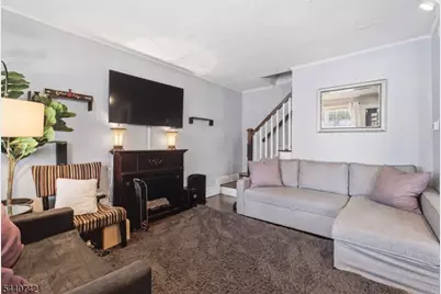 16 Creston Ave, Union Township, NJ 07083 - Photo 8
