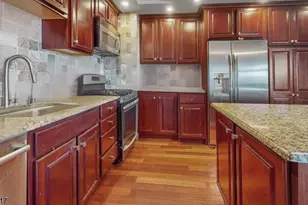 7002 Kennedy Blvd, Guttenberg, NJ 07093 - Photo 14
