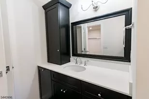 29 Upper Mountain Ave, Montclair Twp., NJ 07042 - Photo 18