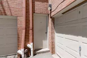 29 Upper Mountain Ave, Montclair Twp., NJ 07042 - Photo 28