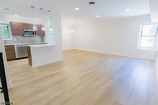 29 Upper Mountain Ave, Montclair Twp., NJ 07042 - Photo 10