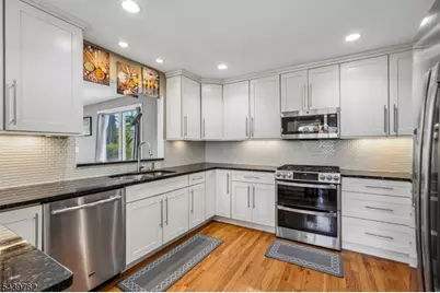 55 Sagamore Dr, New Providence, NJ 07974 - Photo 4