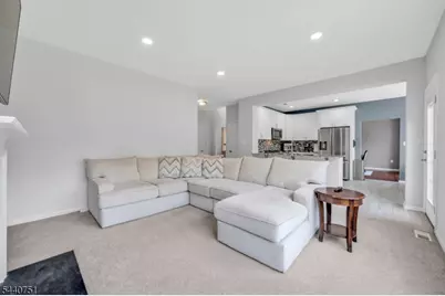11 Pony Ln, Raritan Township, NJ 08822 - Photo 22