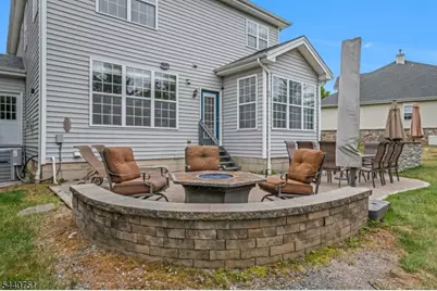 11 Pony Ln, Raritan Township, NJ 08822 - Photo 8