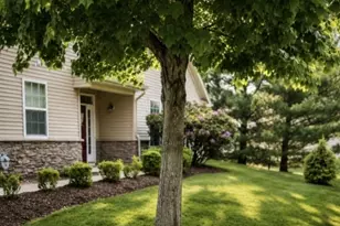 14 Fehervari Ct, Franklin Township, NJ 08873 - Photo 4