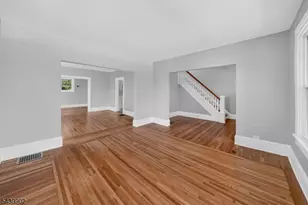 725 Belvidere Rd, Lopatcong Township, NJ 08865 - Photo 4