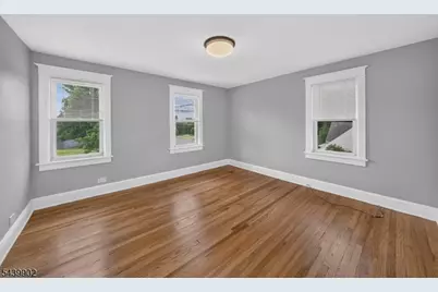 725 Belvidere Rd, Lopatcong Township, NJ 08865 - Photo 14
