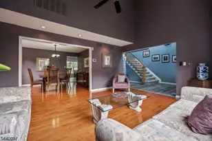 98 King St, Edison Twp., NJ 08820 - Photo 8