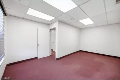 736 Speedwell Ave, Morris Plains, NJ 07950 - Photo 24