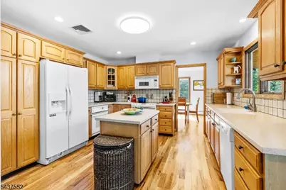 177 High Crest Drive, West Milford Twp., NJ 07480 - Photo 8