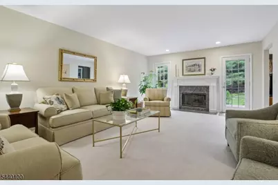 19 Chadwell Pl, Morris Township, NJ 07960 - Photo 6