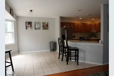 62 Knoll Ct, Long Hill Township, NJ 07946 - Photo 4