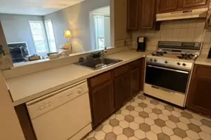 511 Clubhouse-, Union Township, NJ 07083 - Photo 8