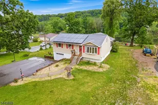 194 Decker Pond Rd, Green Township, NJ 07821 - Photo 4