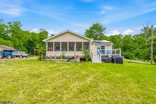 194 Decker Pond Rd, Green Township, NJ 07821 - Photo 22