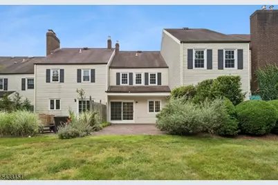 46 Pembroke Dr, Mendham, NJ 07945 - Photo 16
