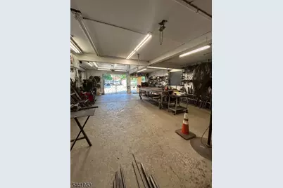 345 Columbia St, Orange, NJ 07050 - Photo 4