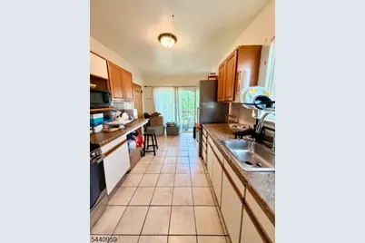 115 Chestnut Ave, Irvington, NJ 07111 - Photo 6