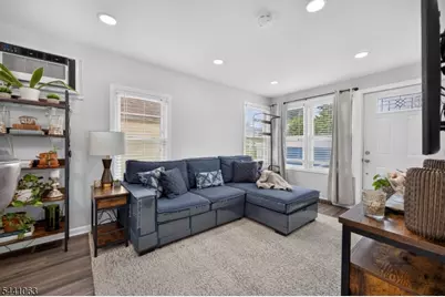 93 Horton Ave, Hawthorne, NJ 07506 - Photo 14